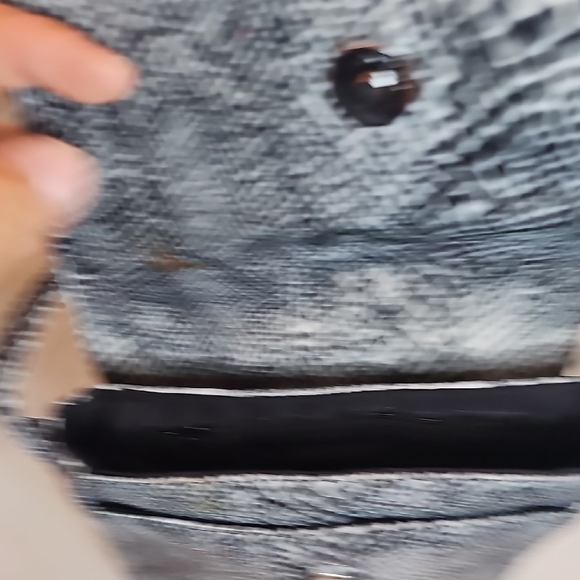 Nine West Black and Gray Snake Print Crossbody Bag - Picture 8 of 9